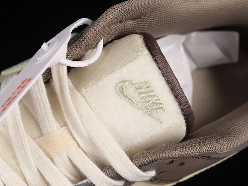 All Categories Nk SB Dunk Series Nk SB Dunk Low Low-top Sneakers N Version Nk SB Dunk Low "Khaki" Khaki Gray SB Smashed Backboard Fashion Casual Sneakers FB4960-210